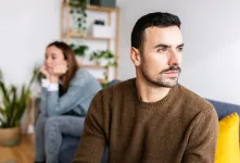 جلوگیری از فاصله عاطفی در زندگی زناشویی / راهکارها و نکات مهم