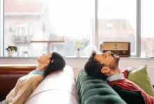 تهدید کردن همسر چه پیامدهایی به همراه دارد ؟