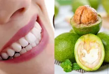 خواص شگفت انگیز پوست سبز گردو برای سلامت دندان ها