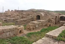 قلعه تپه لادیز؛ جاذبه ای تاریخی در سیستان و بلوچستان