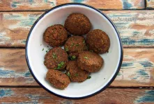 چرا فلافل سفت میشه؟