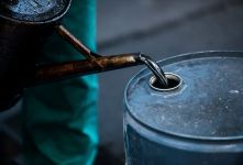 کاربرد نفت خام از زندگی روزمره تا صنایع پیشرفته