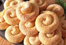 طرز تهیه شیرینی عصرانه فقط با آرد و تخم مرغ