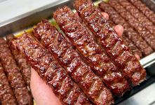 طرز تهیه کباب کوبیده بدون نیاز به منقل (کباب داشی) با راز رومال زعفرانی