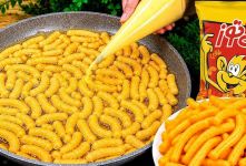طرز تهیه پفک چی توز موتوری خانگی فقط با یک عدد سیب زمینی