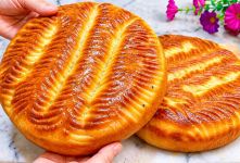 طرز تهیه نان کماج سنتی به روش سریع در خانه