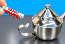 تعمیر دسته شکسته قوری فلزی با یک باطری قلمی