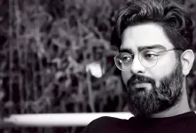 بیوگرافی ایمان قیاسی از کودکی تا خوانندگی و اجرا، عکس های همسر و فرزند