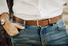 تعبیر خواب کمربند : ۲۷ نشانه و تعبیر دیدن کمربند در خواب