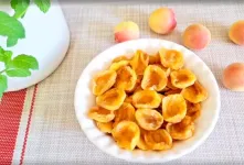 آموزش خشک کردن زردآلو به روشی ساده