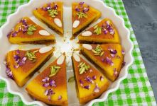 طرز تهیه خاگینه مغزدار مجلسی با ماست و تخم مرغ؛ بدون فر با چند ماده ساده