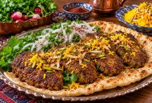 طرز تهیه بریانی اصیل اصفهانی در خانه ؛ راز خوشمزگی غذای معروف نصف جهان