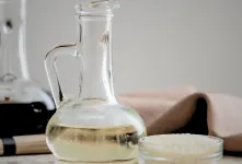 مراحل تهیه سرکه برنج، چاشنی خوشمزه آسیایی