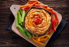 طرز تهیه هوموس فلفل دلمه ای به روش رستورانی