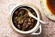طرز تهیه خورش تره فرنگی مرحله به مرحله