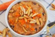 دو روش ساده جهت تهیه اوتمیل هویج و گردو