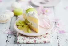 طرز تهیه دسر بیسکوییت و طالبی برای ۴ تا ۶ نفر
