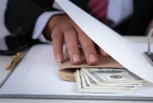مجازات وساطت برای پرداخت رشوه (تحلیلی جامع)