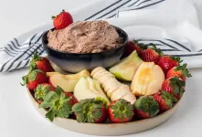 طرز تهیه دیپ میوه، دسر خوشمزه و سالم برای مهمانی ها