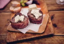 طرز تهیه استیک فیله مینیون خوشمزه در خانه