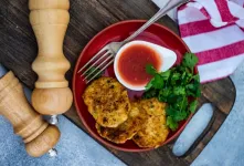 طرز تهیه کتلت کیتو مرغ، یک غذای سالم و کم کربوهیدرات