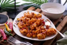 طرز تهیه گل کلم سوخاری یک میان وعده سالم و خوشمزه