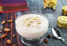 طرز تهیه پودینگ بادام با بافت نرم و خوشمزه