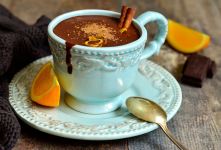 طرز تهیه هات چاکلت شوکوپرتقالی؛ راز طعم بی نظیر شکلات و پرتقال در خانه