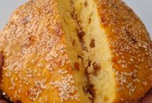 طرز تهیه نان صبحانه کشمشی بدون فر؛ بدون خمیرمایه و ورز دادن