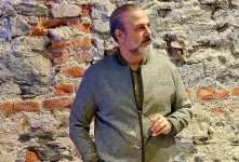 متن و دانلود آهنگ علیرضا قربانی به نام تاسیان با کیفیت بالا