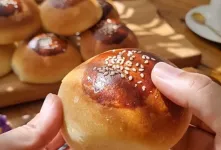 خوشمزه ترین نان کماج ، نرم و پفکی به راحتی درست میشه!