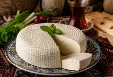 طرز تهیه پنیر خانگی با آبلیمو؛ ساده ترین روش تهیه پنیر تازه و خوشمزه در خانه