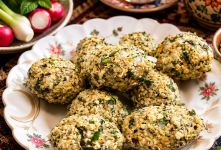 طرز تهیه قوت همدانی؛ عصرانه سنتی، ساده و خوشمزه همدانی ها با نان خشک و پنیر