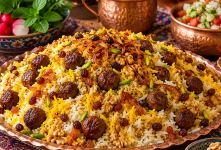 طرز تهیه قنبرپلو شیرازی؛ غذای اصیل و مجلسی با طعمی ماندگار