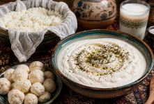 کشک چطور درست می شود؟ طرز تهیه کشک خانگی با دوغ یا ماست؛ سالم، غلیظ و خوش طعم