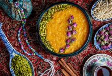 شله زرد نذری برای ۲۰ نفر؛ راز یک دسر زعفرانی خوش رنگ و خوش عطر برای سفره های مذهبی