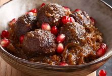 طرز تهیه خورش داوود پاشا مجلسی با گوشت قلقلی و رب انار؛ خورشی خوشمزه با طعم ملس و متفاوت