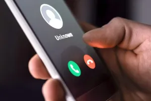 به تماس های تلفنی ناشناس خارج از کشور پاسخ ندهید!