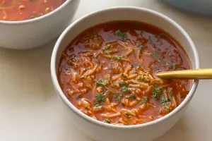 ​ طرز تهیه سوپ ورمیشل با مرغ 🥣 آماده در ۳۰ دقیقه ​