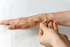 ژل سیلیکون ، ویژگی‌ ها و کاربردهای متنوع آن