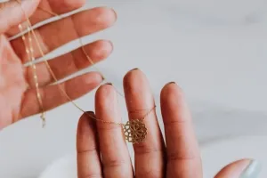 دلایل اصلی از بین رفتن رنگ طلای آبکاری شده !