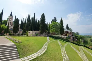صومعه بودبه / گوهری مقدس در قلب گرجستان