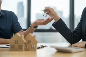 شرایط و نکات تحویل ملک از فروشنده