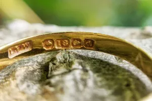 کد طلا چیست و چه اهمیتی دارد ؟