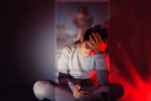 توهم کاپگراس چیست؟ علل، علائم و درمان سندرم کاپگراس