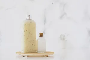 تفاوت ژل حمام و شامپو بدن: انتخابی هوشمندانه برای مراقبت از پوست
