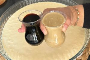طرز تهیه کیک ارده و شیره با بافت اسفنجی و عطر بی نظیر