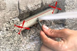 ترفند تعمیر لوله آب ترکیده و سوراخ با وسایل ساده در منزل