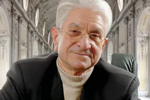 بیوگرافی محمد کریم فضلی، بنیانگذار گلرنگ و فروشگاه های افق کوروش