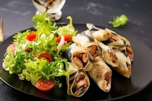 آموزش گام به گام جهت تهیه کرپ مرغ با سبزیجات